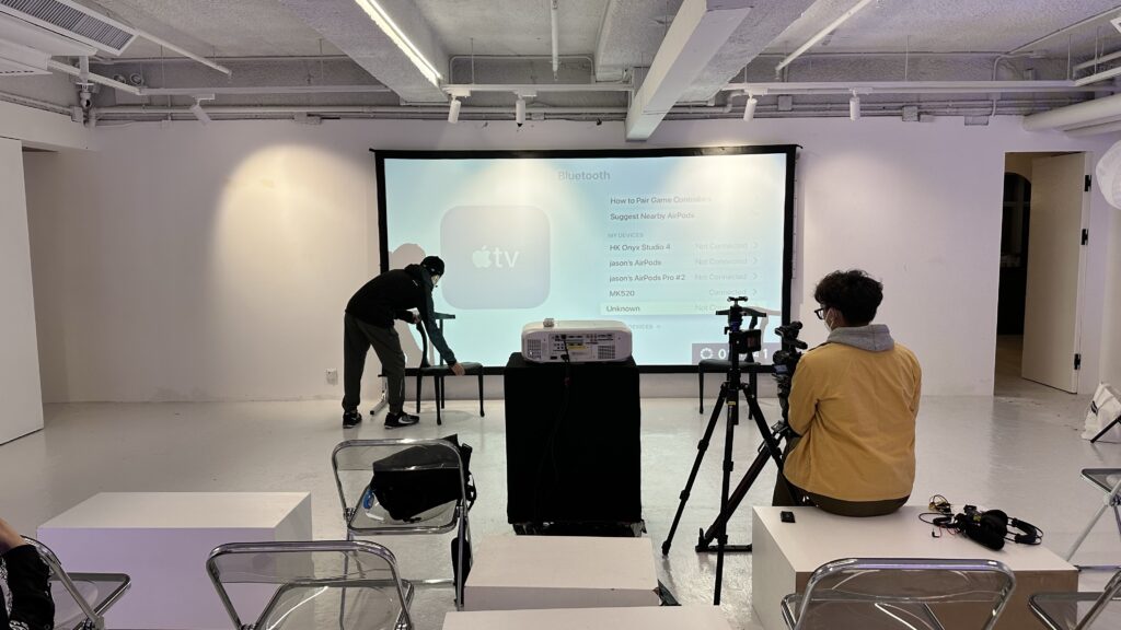 6200LUMENS PROJECTOR WITH 150”16:9 SCREEN 3 Img 3552 1 6200lumens projector with 150”16:9 screen